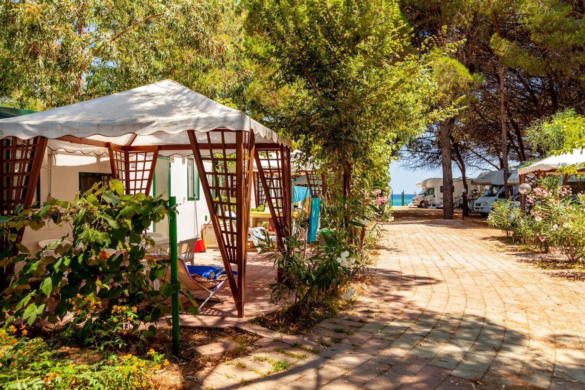 Camping&Village Le Cernie Lotzorai Luaran gambar