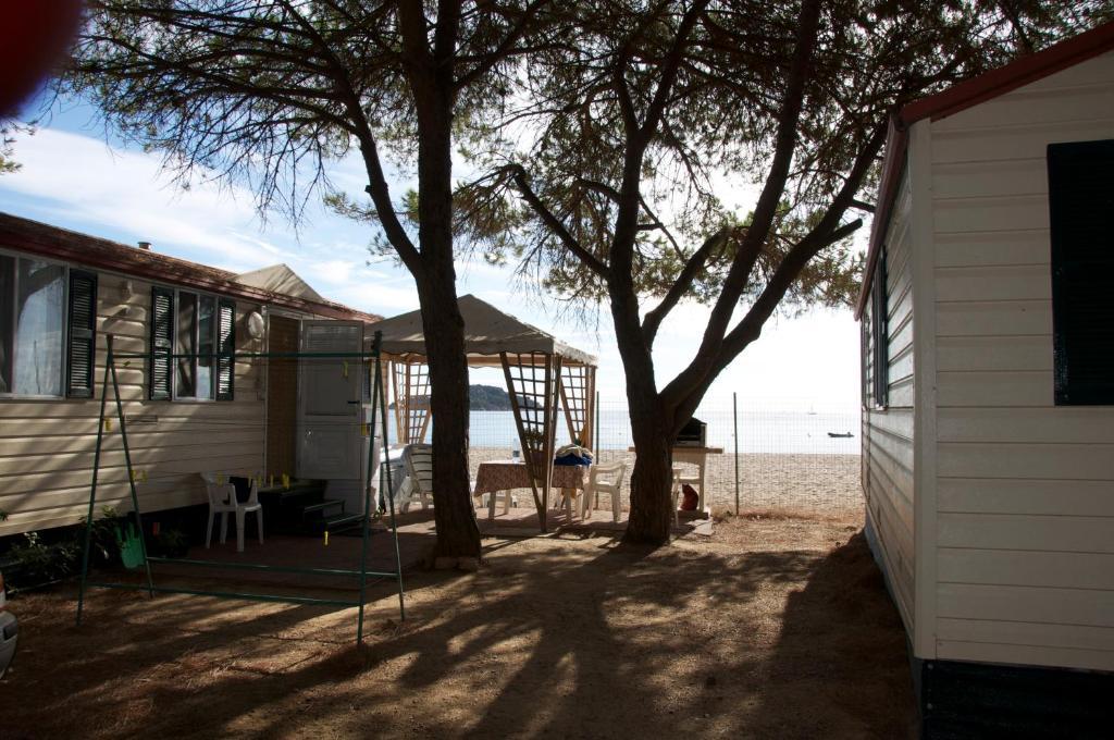 Camping&Village Le Cernie Lotzorai Luaran gambar